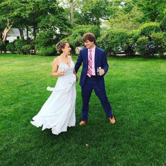 Meet your Posher, Hannah - Picture 1 of 1